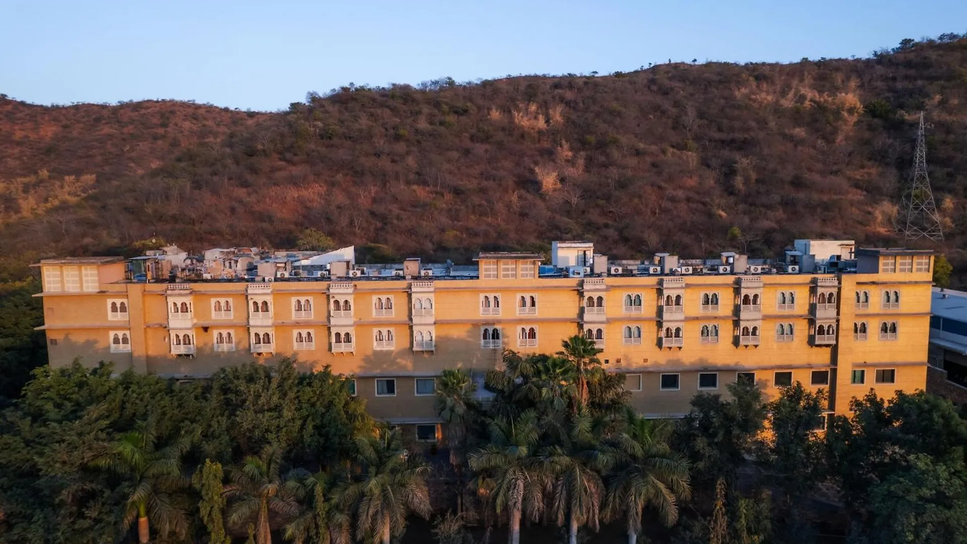 The Sky Imperial, Udaipur 호텔 4*,  인도